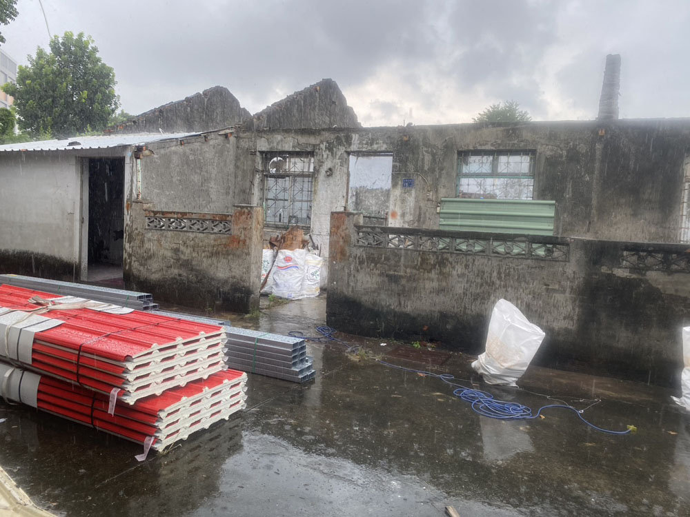 高雄鐵構屋頂鋼架施工